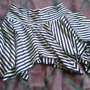 Am selling a  zebra swinging skirt